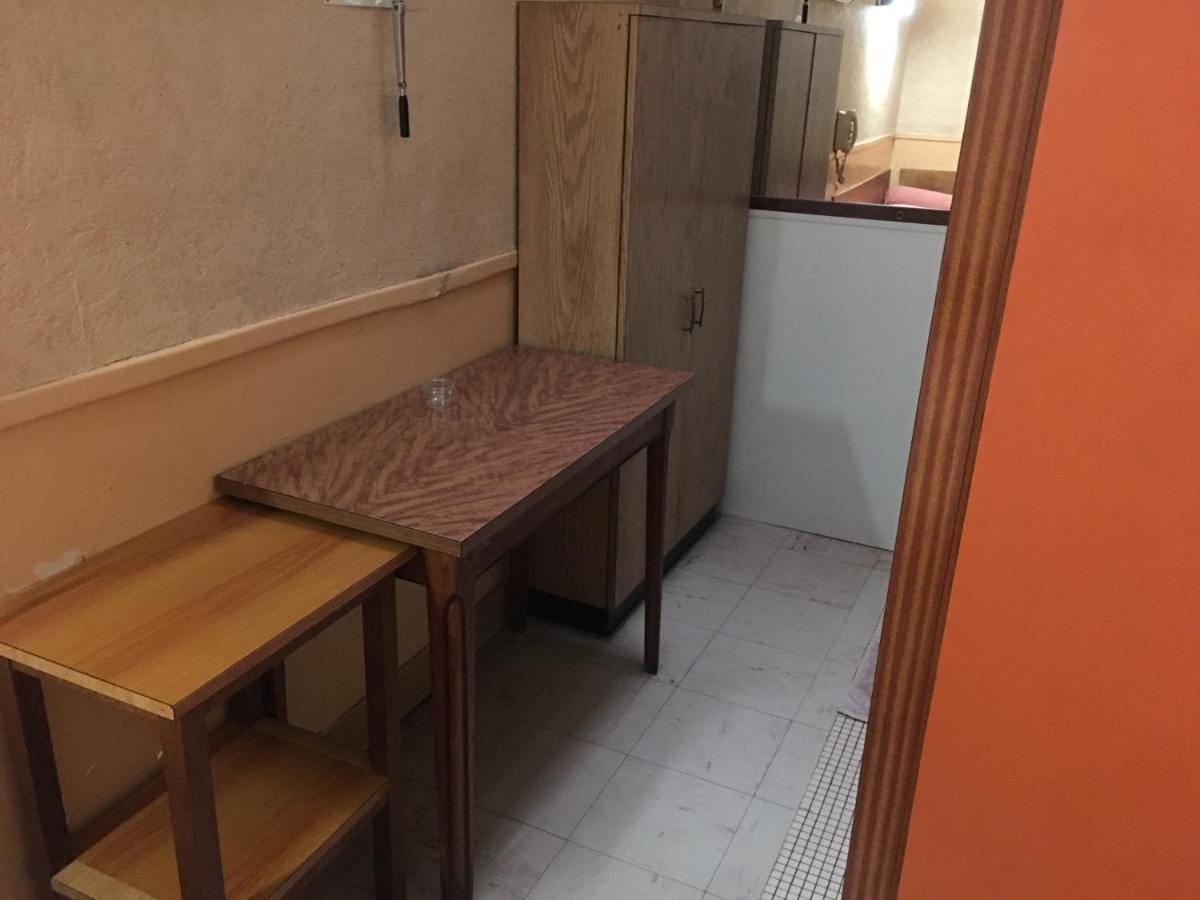A La Pinte Du Nord Hotel Париж Екстериор снимка