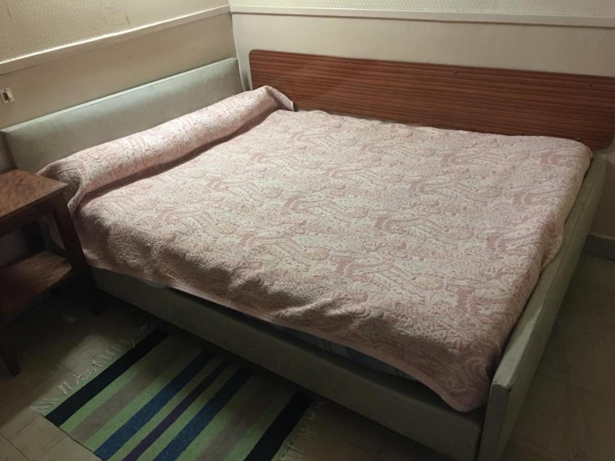 A La Pinte Du Nord Hotel Париж Екстериор снимка
